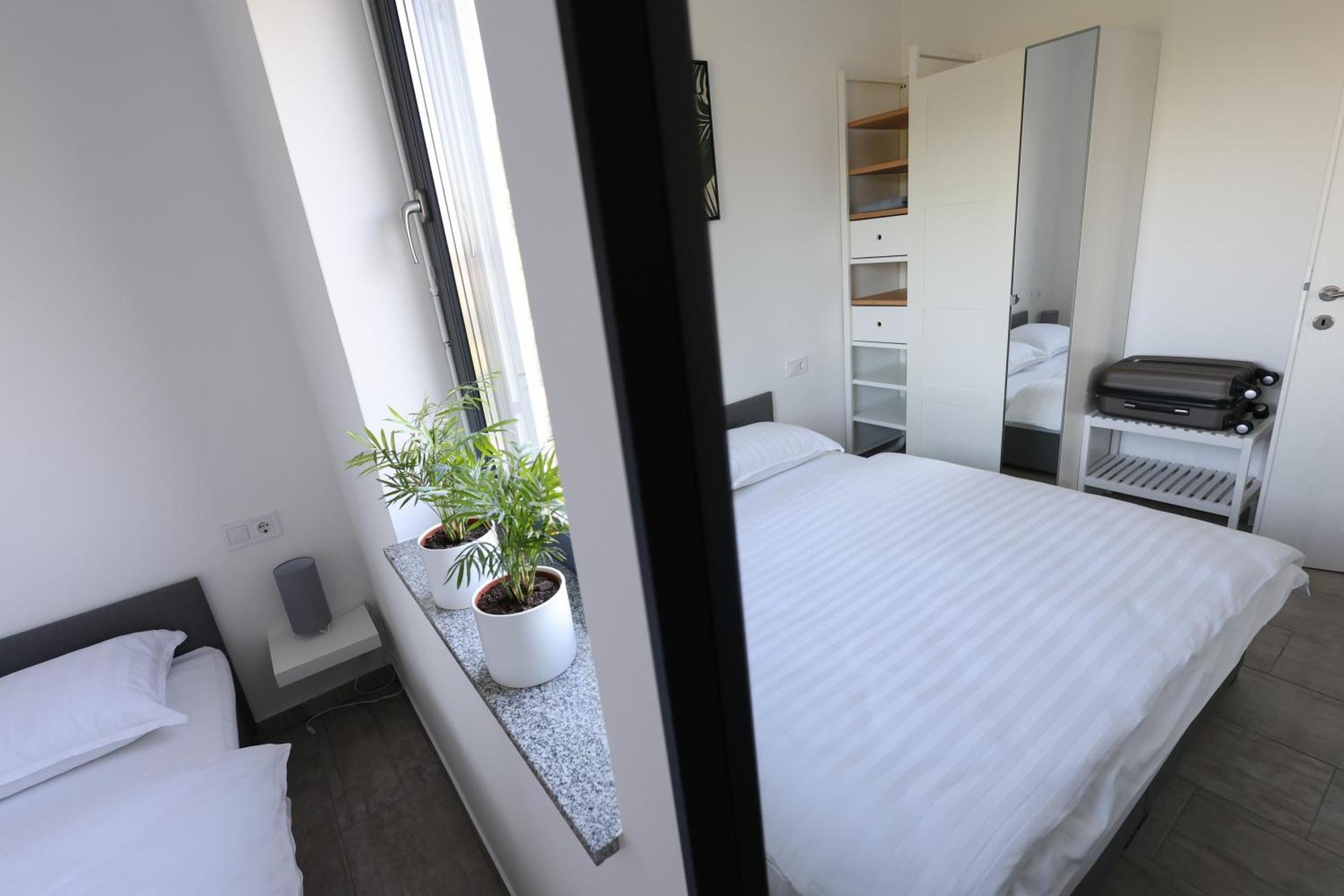 White Mountain Apartment Banovci Exterior foto